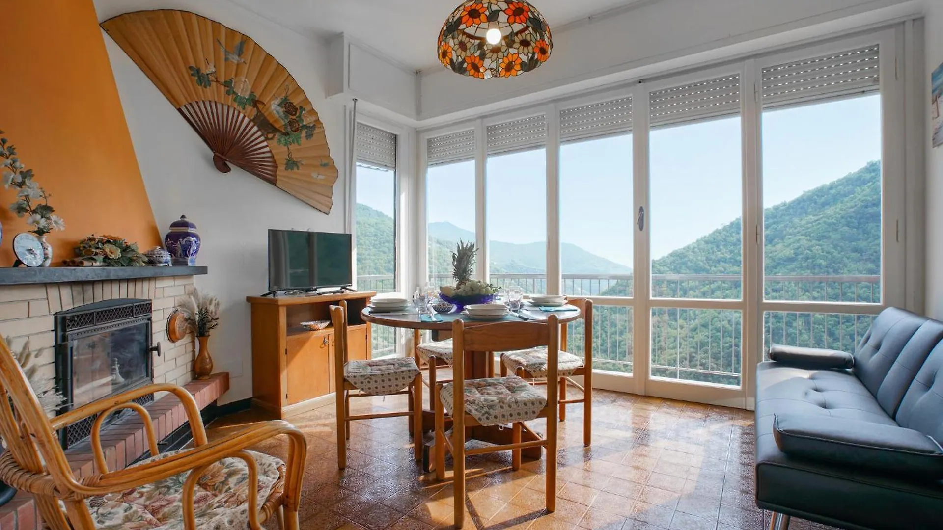 3 Bedroom Amazing Apartment In Avegno